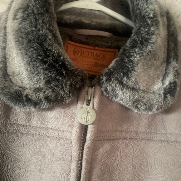 Ladies tooled micro-suede vest - Picture 4 of 12